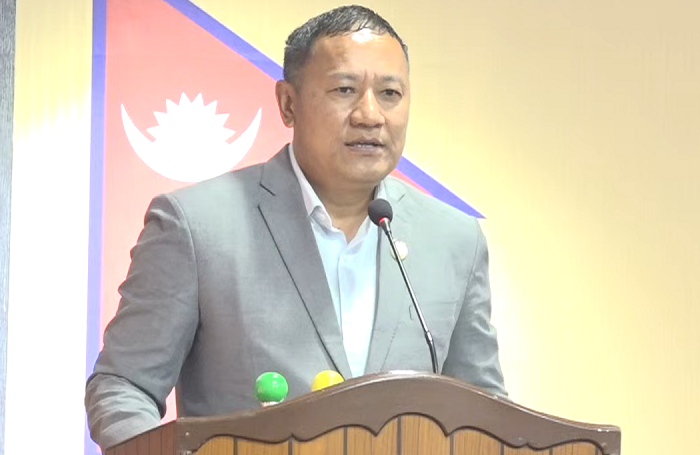 काभ्रेपलाञ्चोकमा बाढी पहिरोको क्षतिबारे पूर्व मन्त्री लामाले प्रदेश सभामा गराए ध्यानाकर्षण