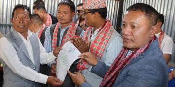 शंखुमा बिभिन्न पार्टी परित्याग गरी नेपाली कांग्रेसमा प्रबेश
