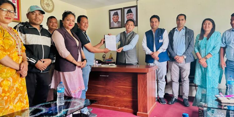 रोशी गाउँपालिकाका ४८० व्यवसायीलाई अभिमुखिकरण