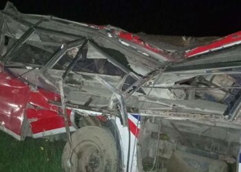 बैतडीमा जन्ती बस दुर्घटना हुँदा १३ जनाको मृत्युः ३६ जना घाइते